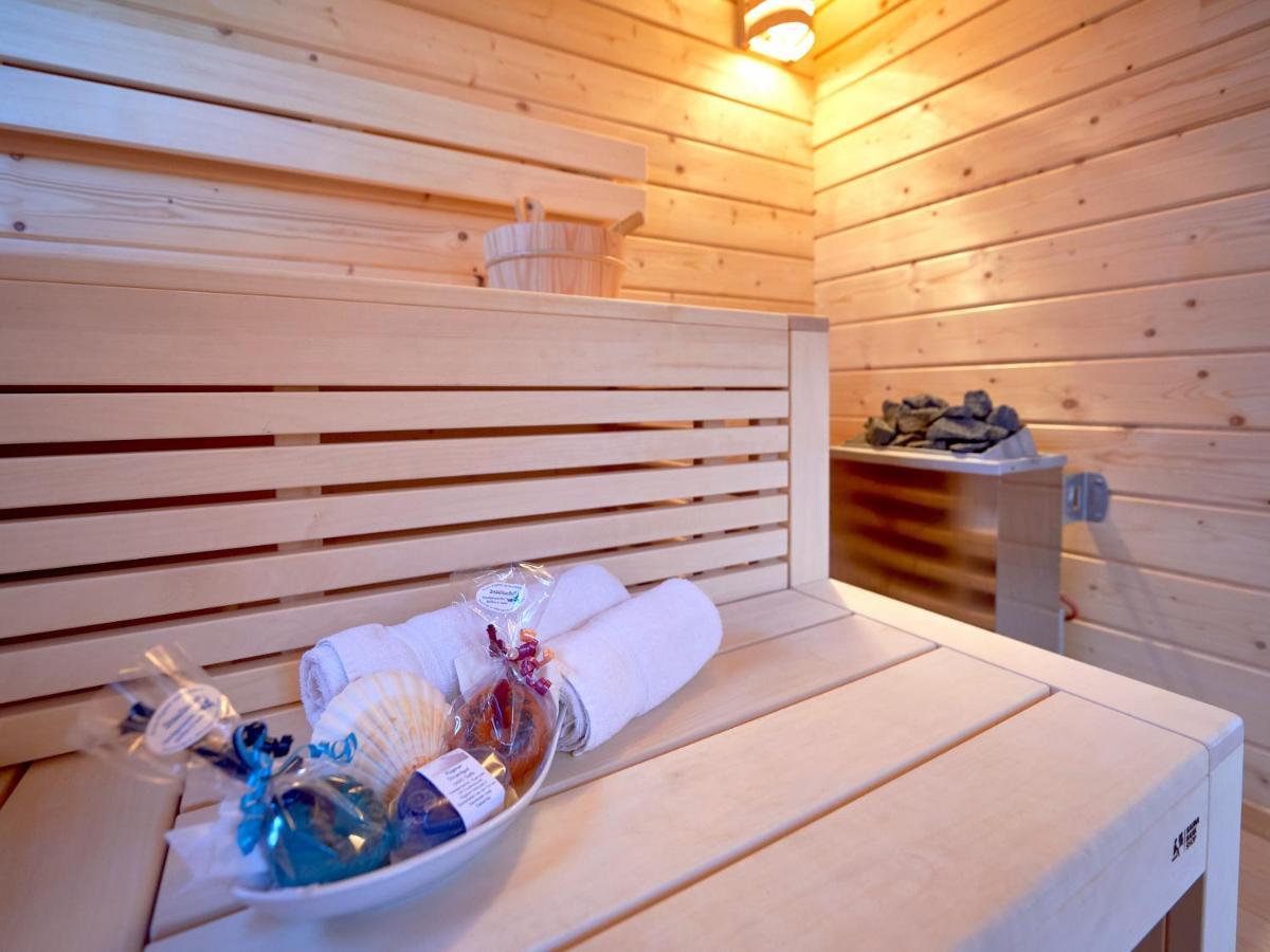 Strandschloesschen Sellin - Haushaelfte 4 Extérieur photo
